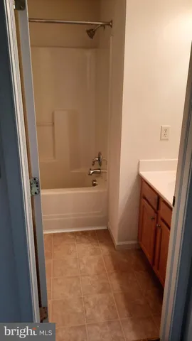 $2,100 | 217 Antilles Court, Mechanicsburg, PA 17050