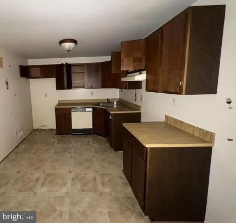 $157,500 | 2031 Wintergreen Place, Baltimore, MD 21237