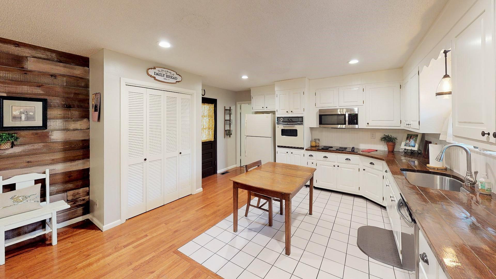 3079 Oakland Road Philadelphia, TN 37846 - Photo 13 of 39 3079-Oakland-Rd-Kitchen(1)