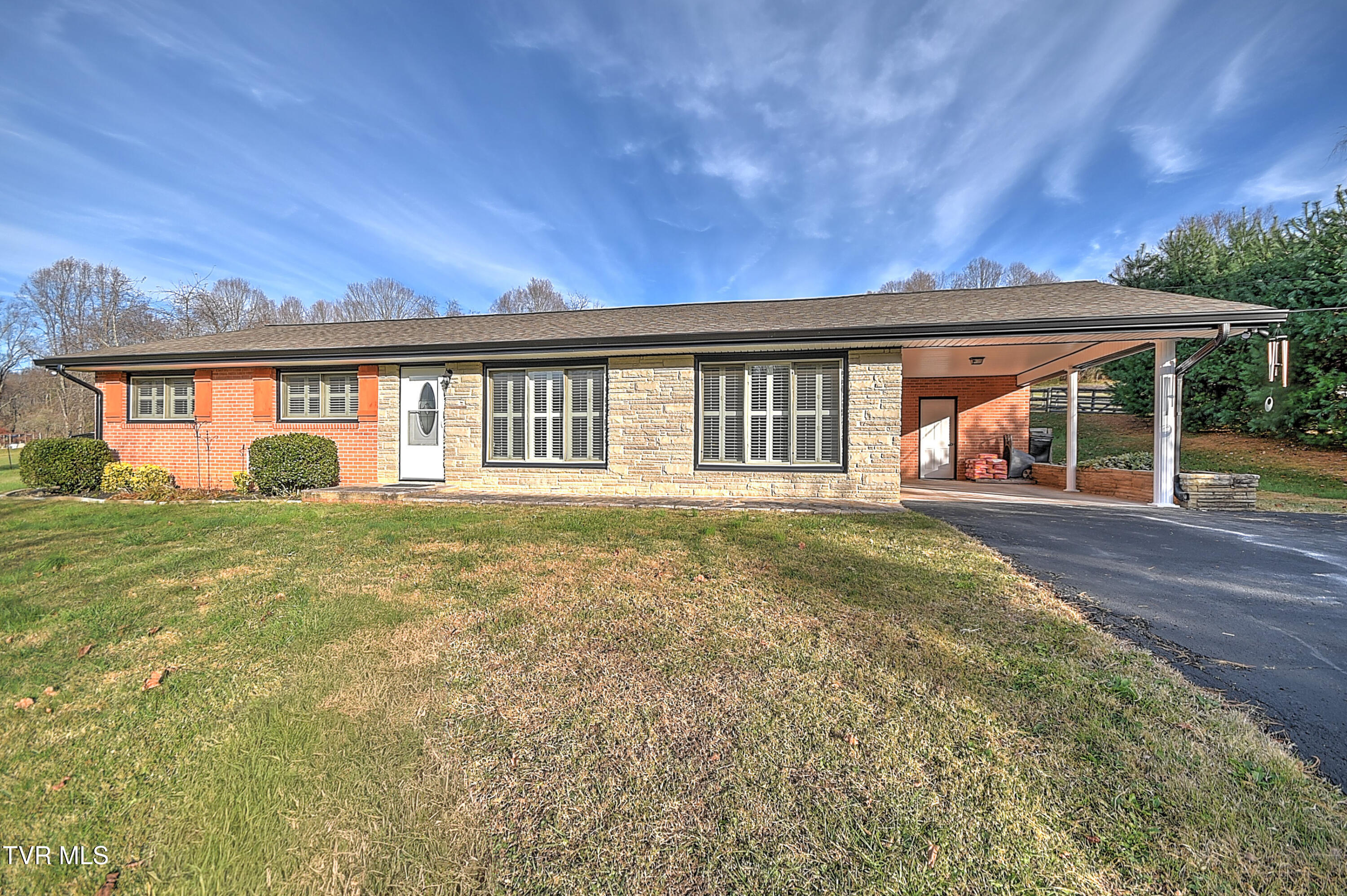 704 Willow Springs Road Elizabethton, TN 37643 - Photo 40 of 46 704 Willow Springs HH