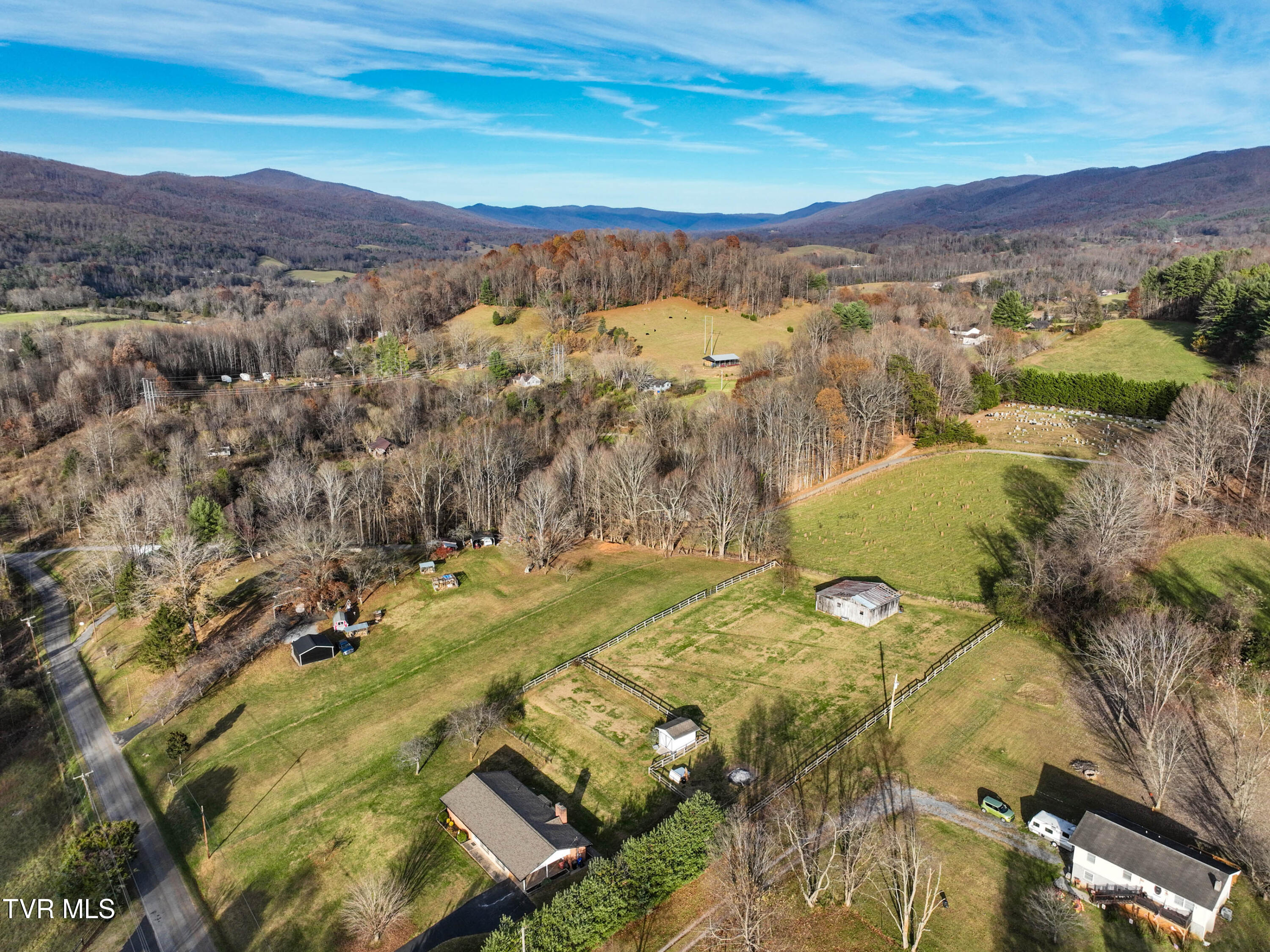 704 Willow Springs Road Elizabethton, TN 37643 - Photo 44 of 46 704 Willow Springs Rd Drone HUMPHREYS-5