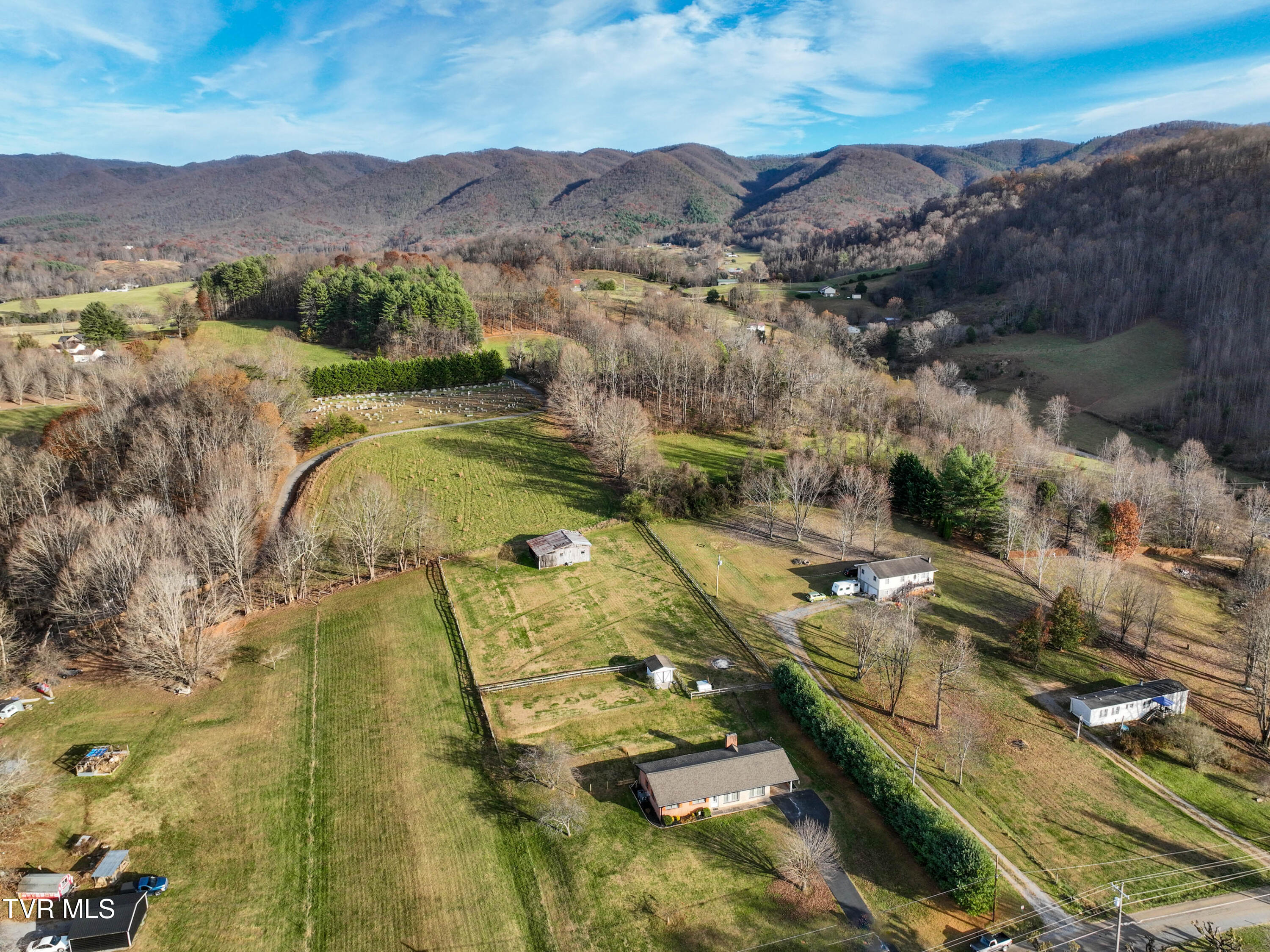 704 Willow Springs Road Elizabethton, TN 37643 - Photo 45 of 46 704 Willow Springs Rd Drone HUMPHREYS-6
