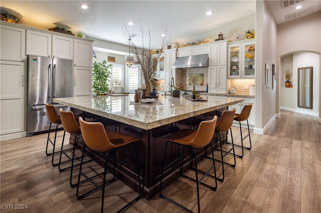 1621 Cowboy Chaps Pl