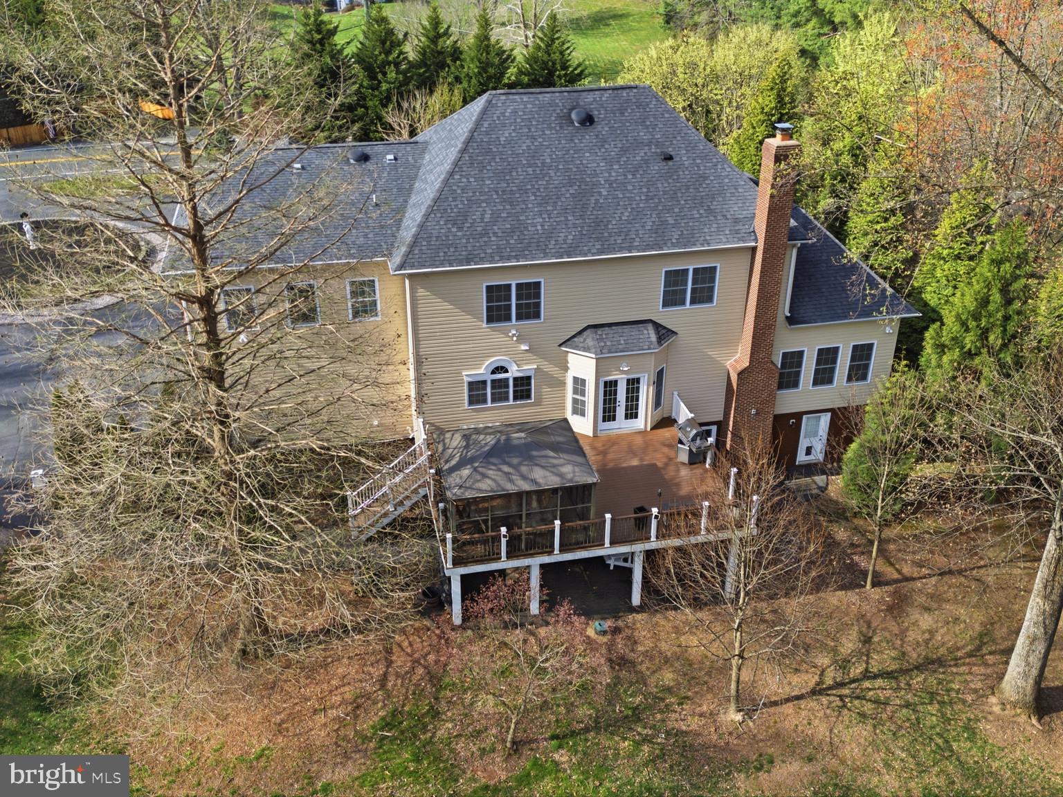 7501 Clifton Road Clifton, VA 20124 - Photo 59 of 93 Great Deck for Entertaining