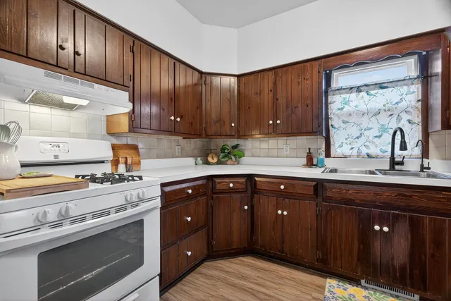 $185,000 | 402 8th Street, Mazon, IL 60444