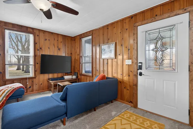 $185,000 | 402 8th Street, Mazon, IL 60444