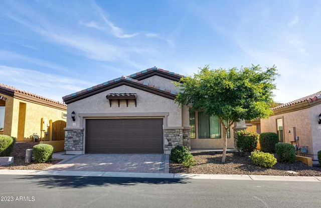 $3,500 | 2141 North 88th Street, Mesa, AZ 85207