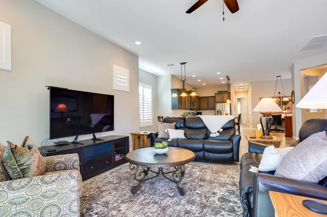 $3,500 | 2141 North 88th Street, Mesa, AZ 85207