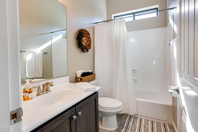 $3,500 | 2141 North 88th Street, Mesa, AZ 85207