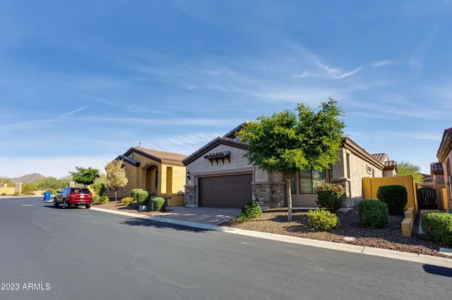 $3,500 | 2141 North 88th Street, Mesa, AZ 85207