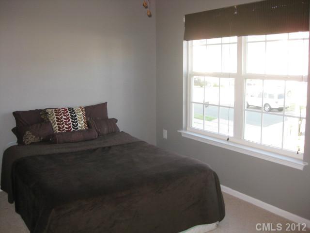 1414 River Run Road Lowell, NC 28098 - Photo 9 of 15 Gallery Image 9