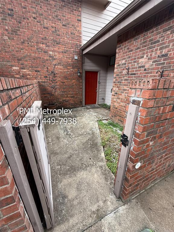18240 Midway Road, Unit 606 Dallas, TX 75287 - Photo 2 of 25 a view of outdoor space