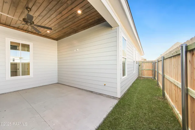 $384,999 | 202 Keystone, Scott, LA 70583