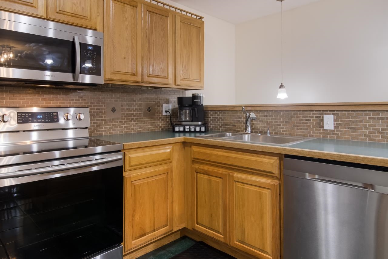 1551 North Macksey Road Suttons Bay, MI 49682 - Photo 10 of 34