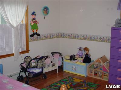 683 Rasleytown Road Pen Argyl, PA 18072 - Photo 12 of 13 Gallery Image 12