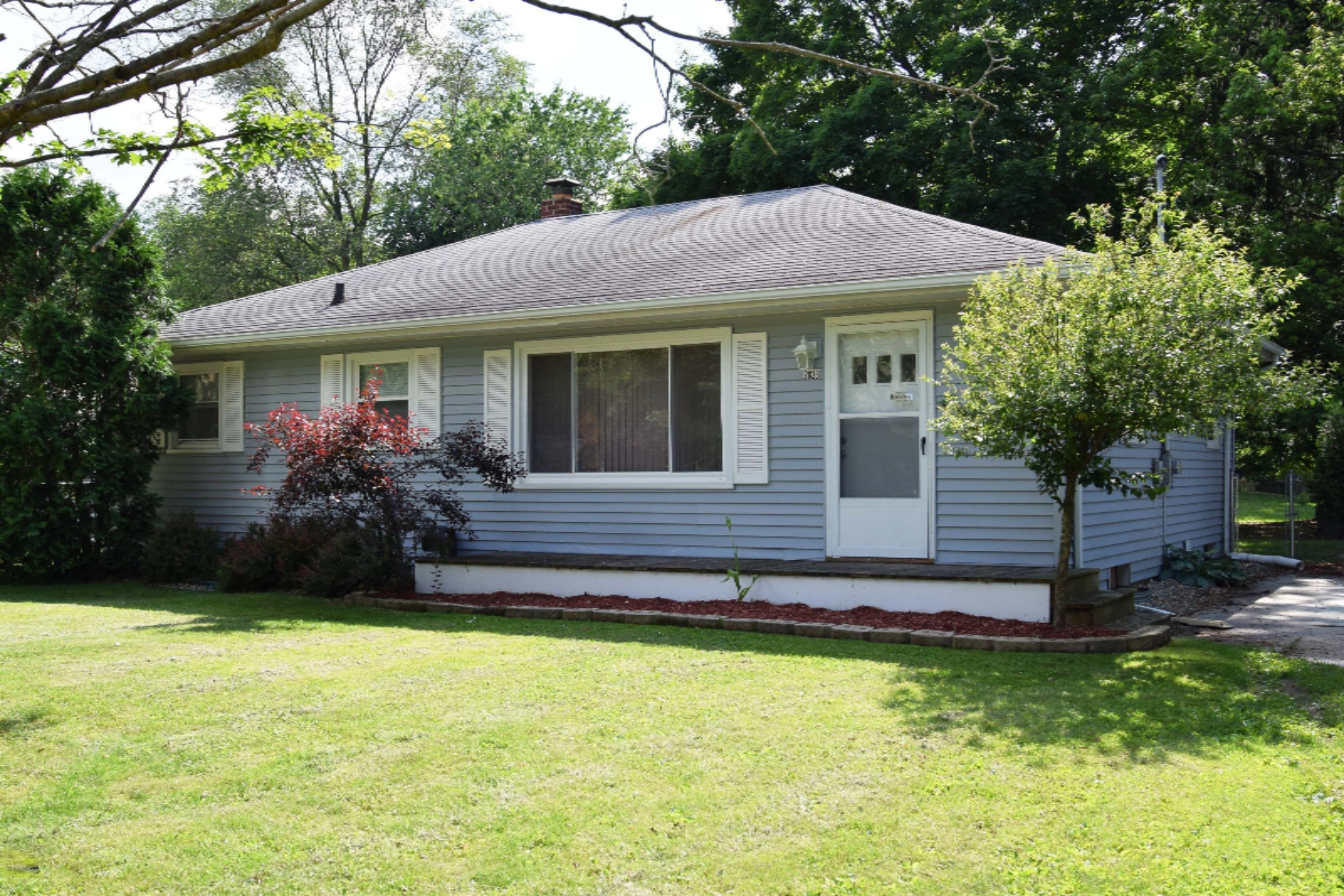 2823 Random Road Kalamazoo, MI 49004 - Photo 5 of 33 DSC_0004C