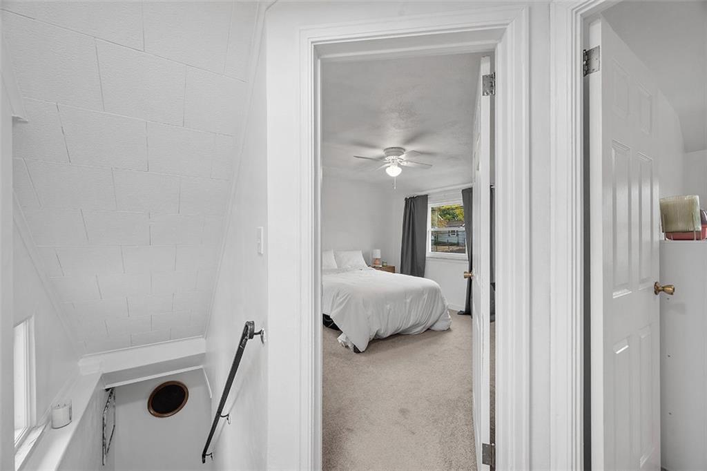 834 Shadycrest Road Pittsburgh, PA 15216 - Photo 18 of 36 Gallery Image 18