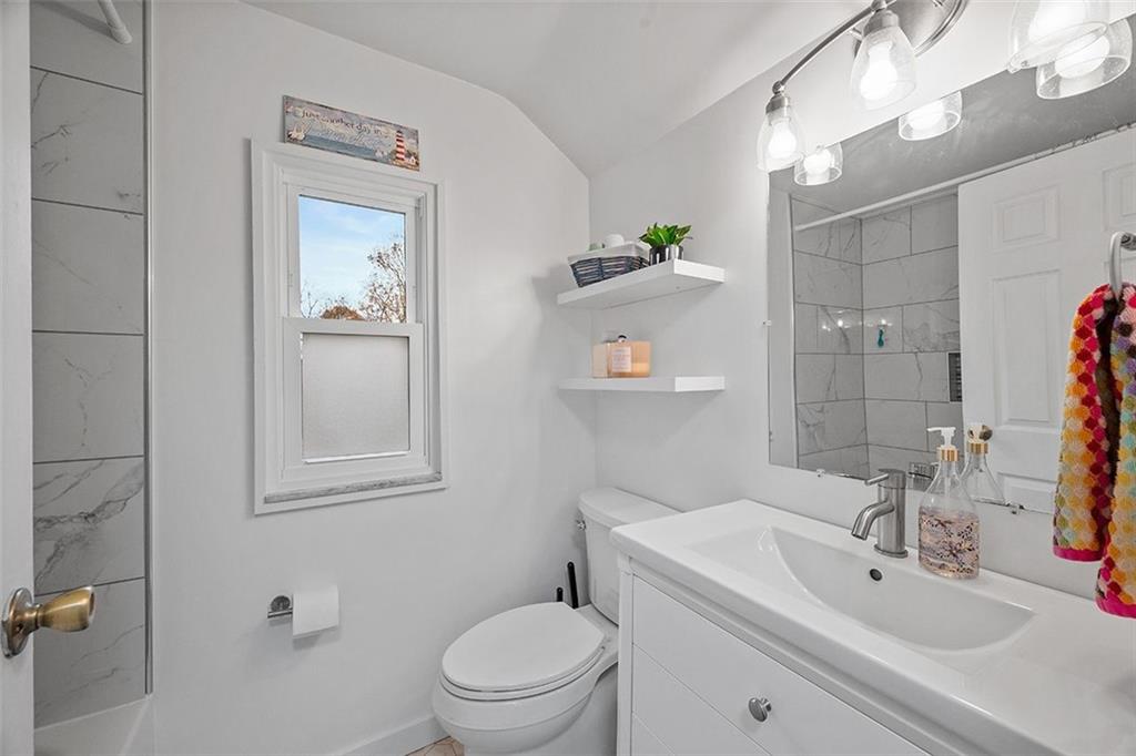 834 Shadycrest Road Pittsburgh, PA 15216 - Photo 21 of 36 Gallery Image 21