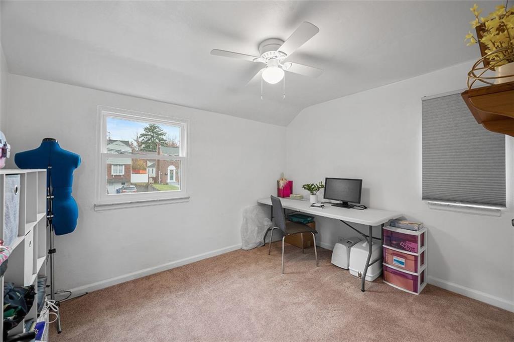 834 Shadycrest Road Pittsburgh, PA 15216 - Photo 22 of 36 Gallery Image 22