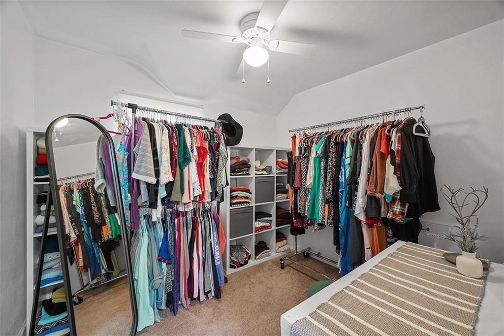 834 Shadycrest Road Pittsburgh, PA 15216 - Photo 24 of 36 Gallery Image 24
