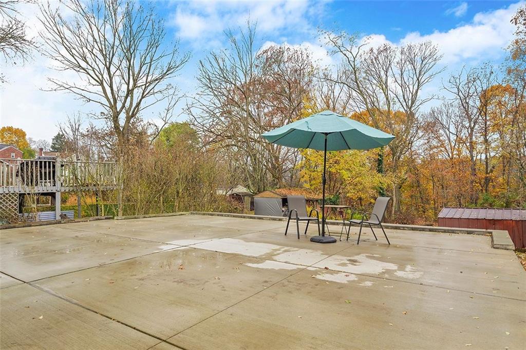 834 Shadycrest Road Pittsburgh, PA 15216 - Photo 31 of 36 Gallery Image 31