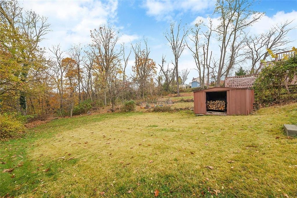 834 Shadycrest Road Pittsburgh, PA 15216 - Photo 33 of 36 Gallery Image 33
