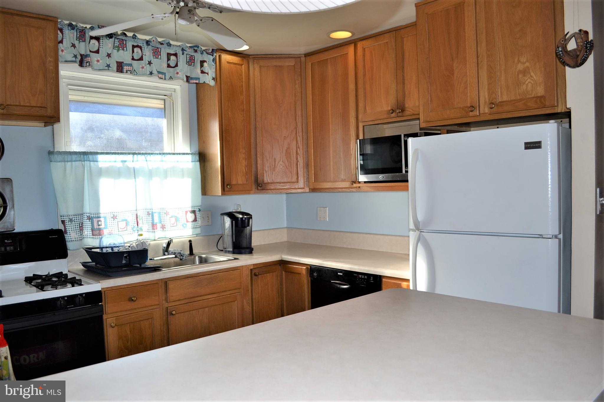635 Wanamaker Road Jenkintown, PA 19046 - Photo 14 of 33 Gallery Image 14