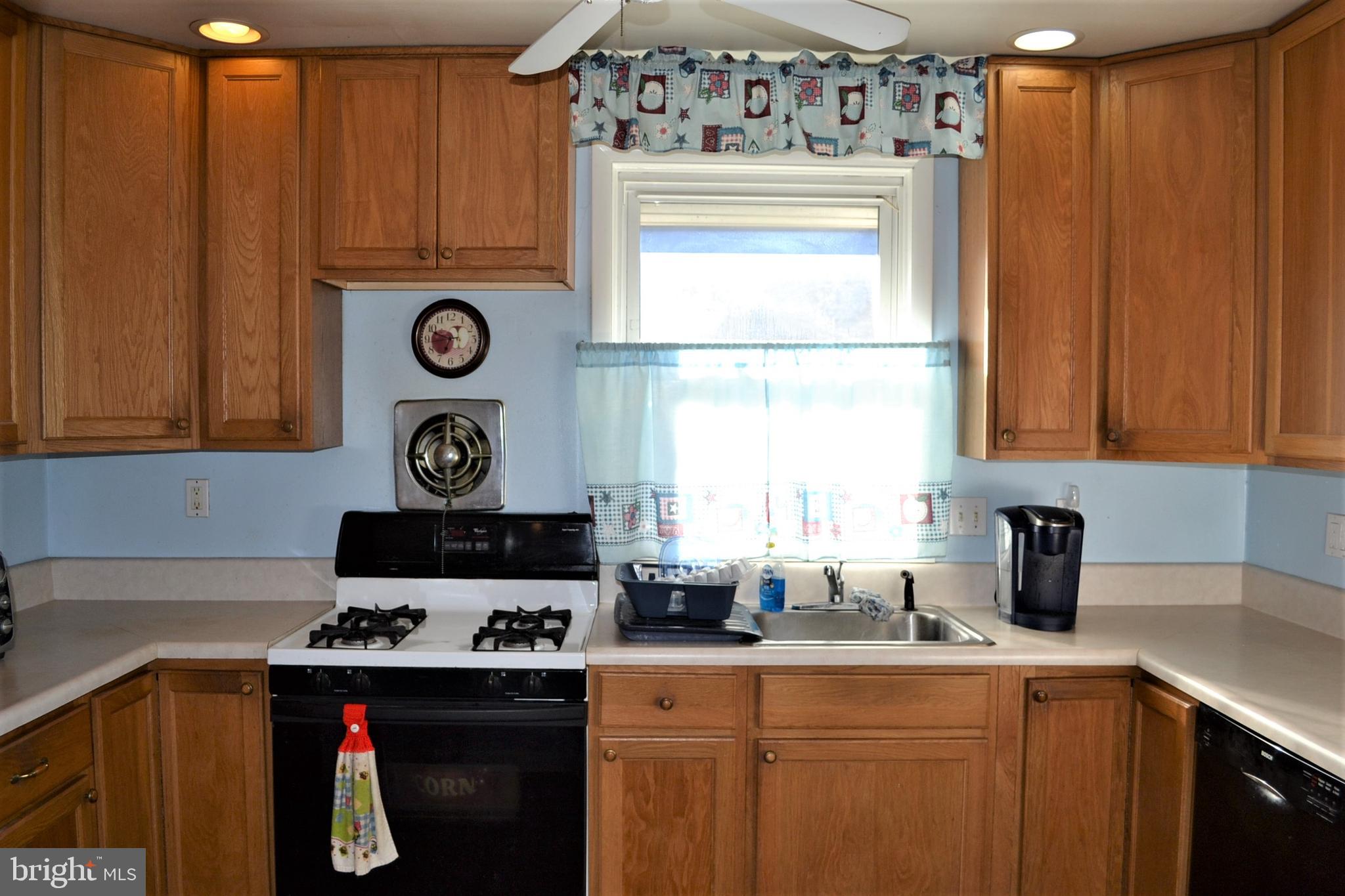 635 Wanamaker Road Jenkintown, PA 19046 - Photo 16 of 33 Gallery Image 16
