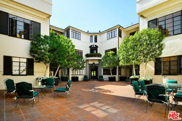 $6,500 | 157 South Rodeo Drive, Beverly Hills, CA 90212