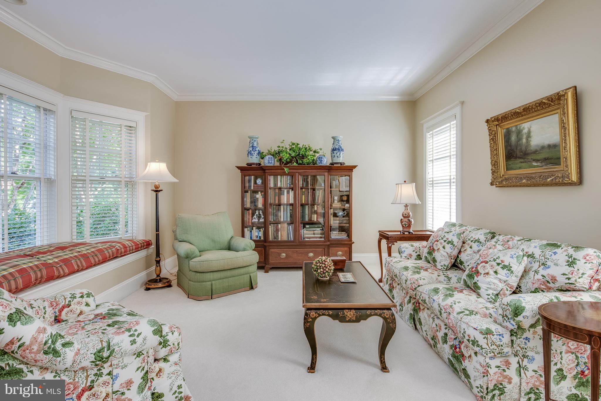 3427 Hidden River View Road Annapolis, MD 21403 - Photo 12 of 30 Living Room