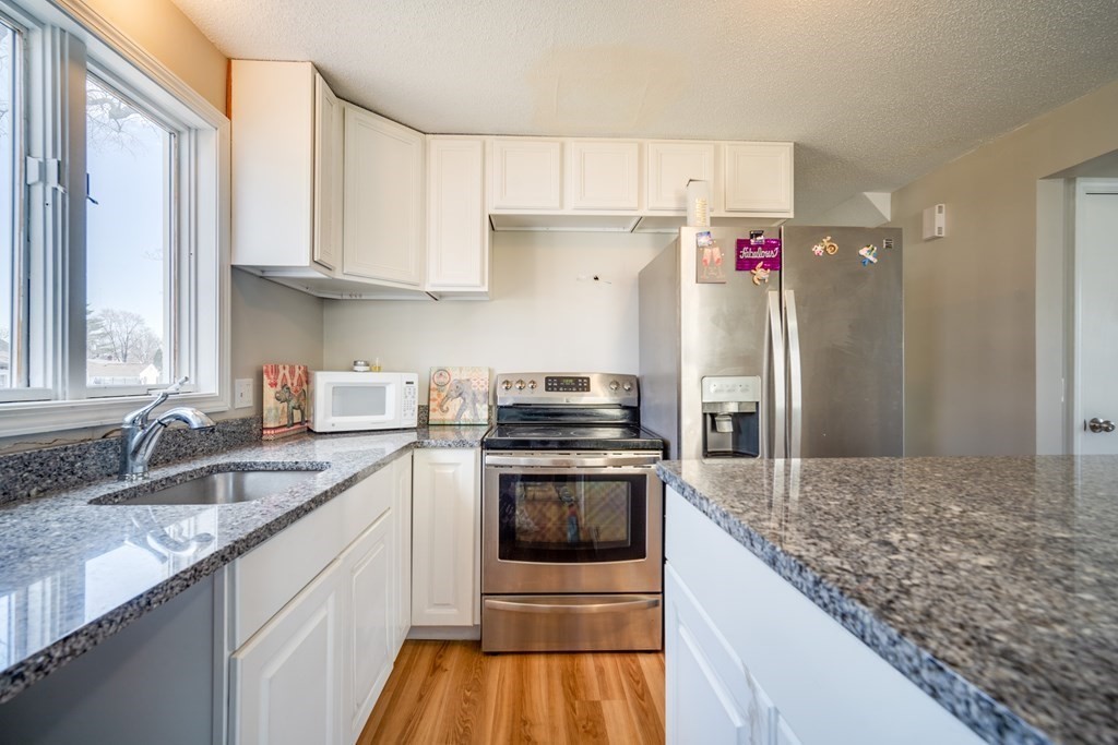 71-73 Price Street Springfield, MA 01104 - Photo 10 of 25