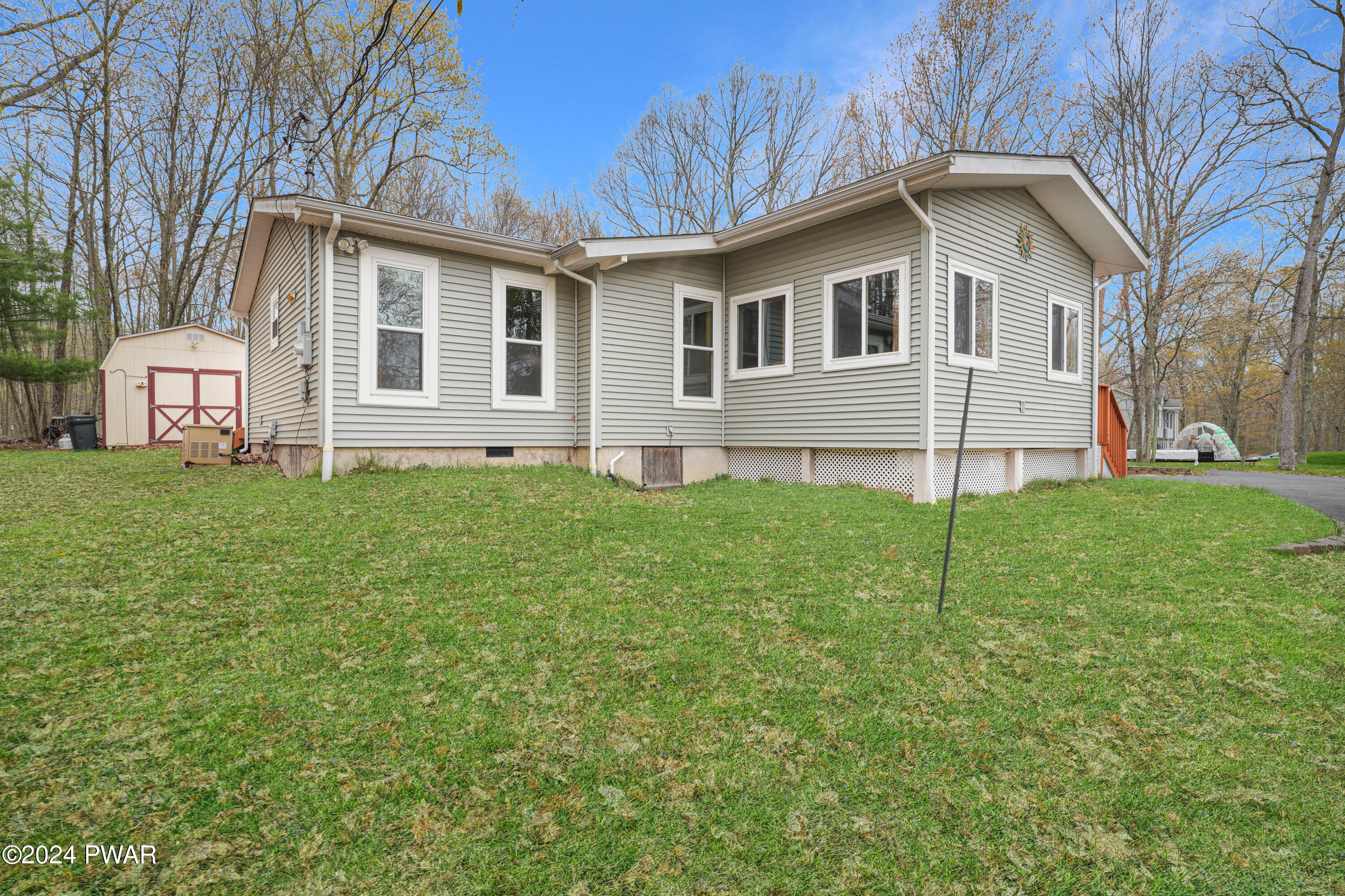 232 Traverse Road Dingmans Ferry, PA 18328 - Photo 3 of 23 LEX00243 copy