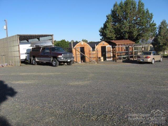 27103 Ridge Road John Day, OR 97845 - Photo 25 of 25 a front view of a house with cars parked
