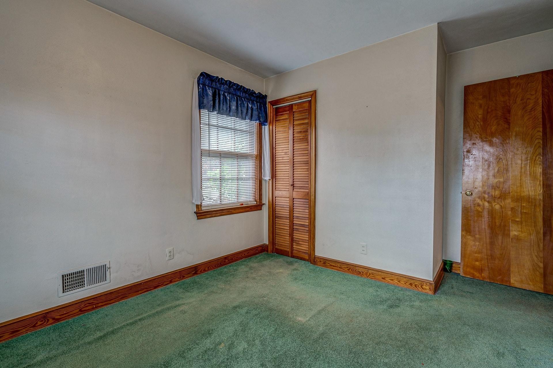 6610 Sherry Road Roanoke, VA 24019 - Photo 13 of 32 013-330457-6610 Sherry Road 013_8322370