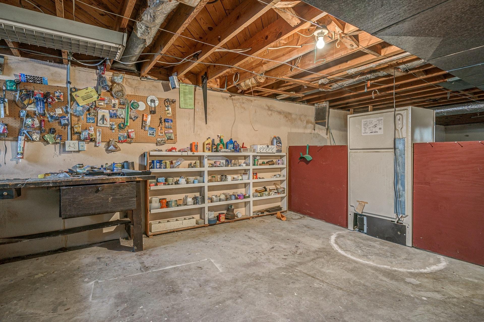 6610 Sherry Road Roanoke, VA 24019 - Photo 22 of 32 022-330457-6610 Sherry Road 021_8322378