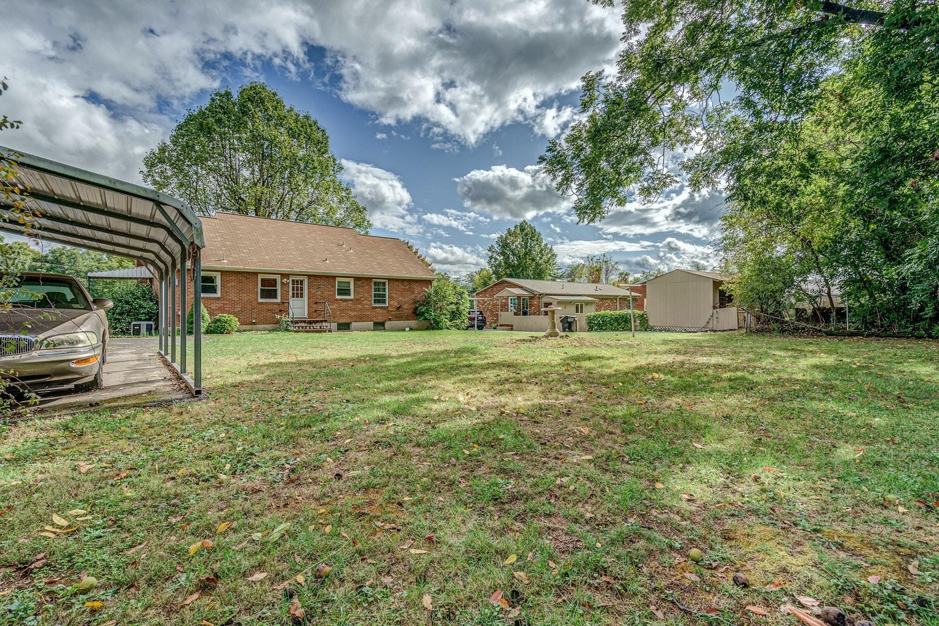 6610 Sherry Road Roanoke, VA 24019 - Photo 27 of 32 027-330457-6610 Sherry Road 026_8322383