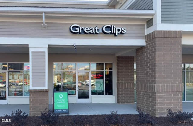 2221 Ruddy Road Raleigh, NC 27616 - Photo 38 of 46 Publix shopping center at Buffaloe Rd (4