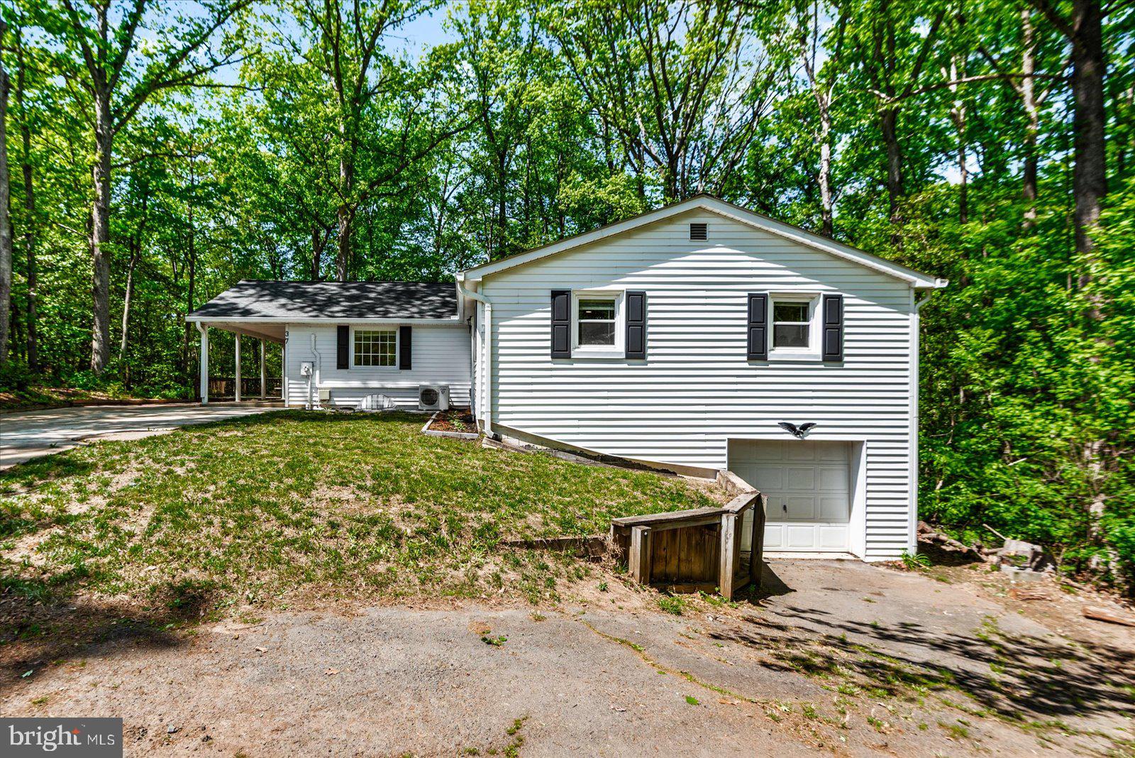 37 Hope Road Stafford, VA 22554 - Photo 2 of 47 Spacious oversized garage for multiple uses