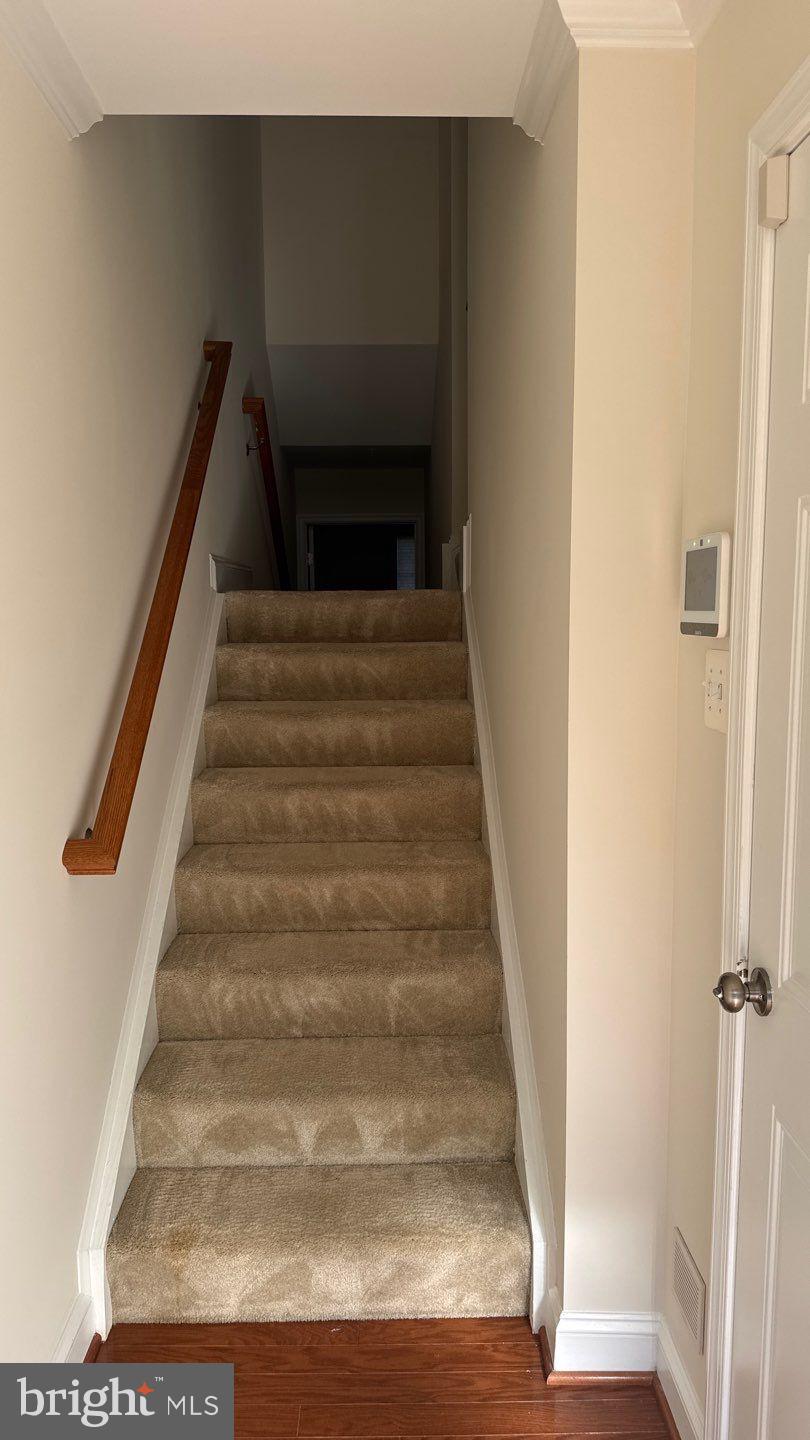 9727 June Flowers Way Laurel, MD 20723 - Photo 2 of 30 a view of entryway