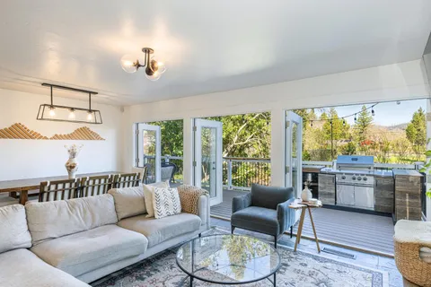 $950,000 | 5914 Channel Drive, Santa Rosa, CA 95409