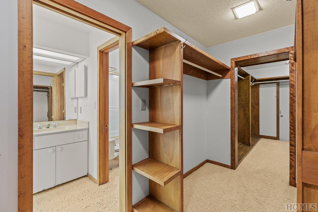 690 Halsted Road Cashiers, NC 28717 - Photo 44 of 62 Gallery Image 44
