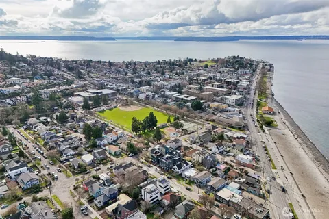 $989,000 | 2626 A 58th Avenue Southwest, Seattle, WA 98116