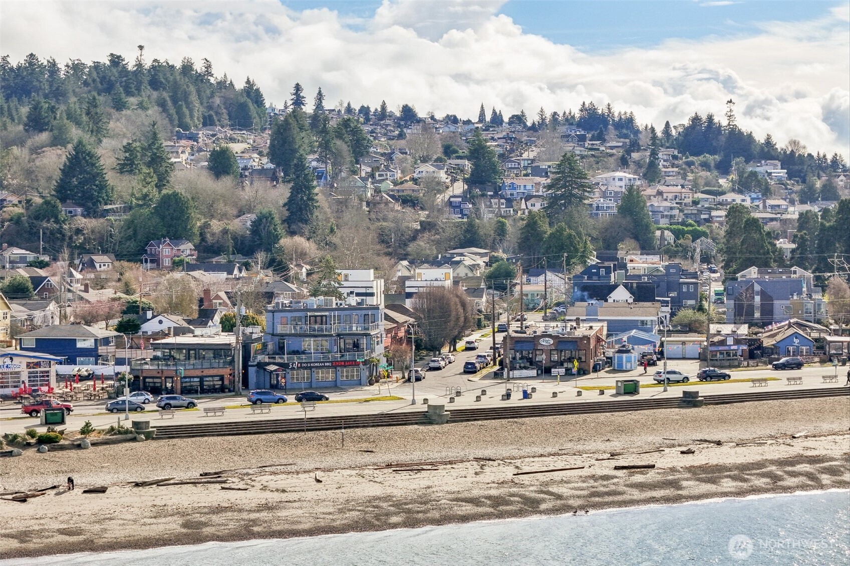 2626 A 58th Avenue Southwest Seattle, WA 98116 - Photo 35 of 40