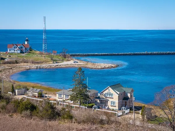 $4,595,000 | 127-131 Eastern Point Boulevard, Gloucester, MA 01930