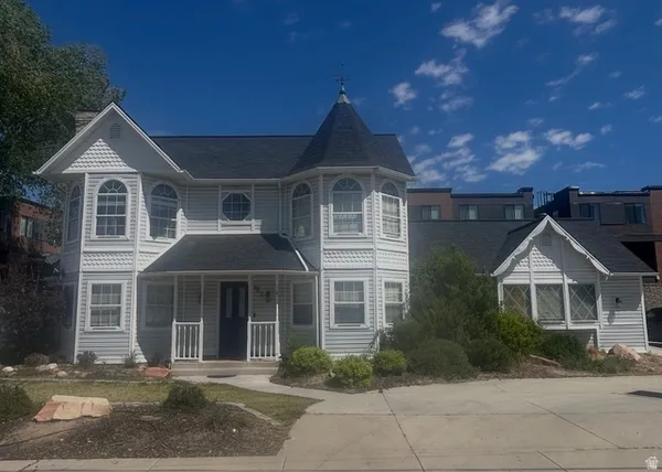 $850,000 | 967 East 12600 South, Draper, UT 84020