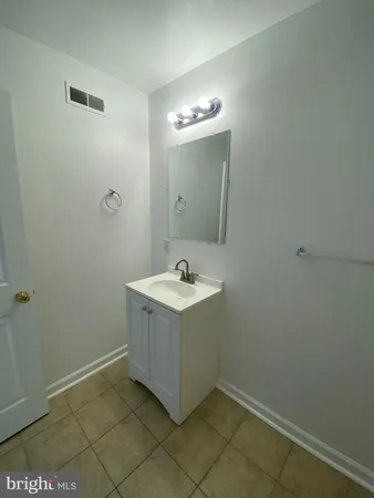 $3,350 | 1621 West Montgomery Avenue, Philadelphia, PA 19121