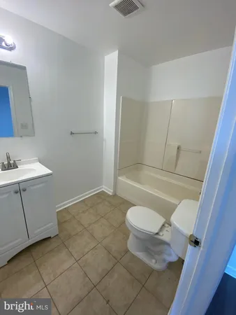 $3,350 | 1621 West Montgomery Avenue, Philadelphia, PA 19121