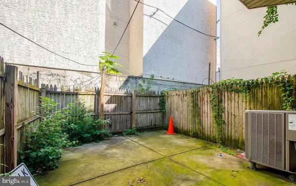 $3,350 | 1621 West Montgomery Avenue, Philadelphia, PA 19121