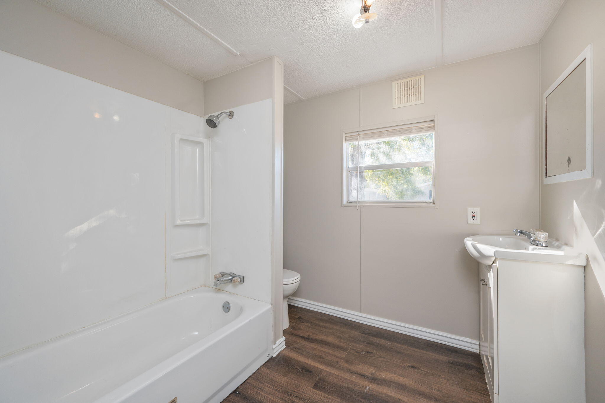 4451 Goldfinch Way Crestview, FL 32539 - Photo 25 of 30 15-web-or-mls-4451-goldfinch-way