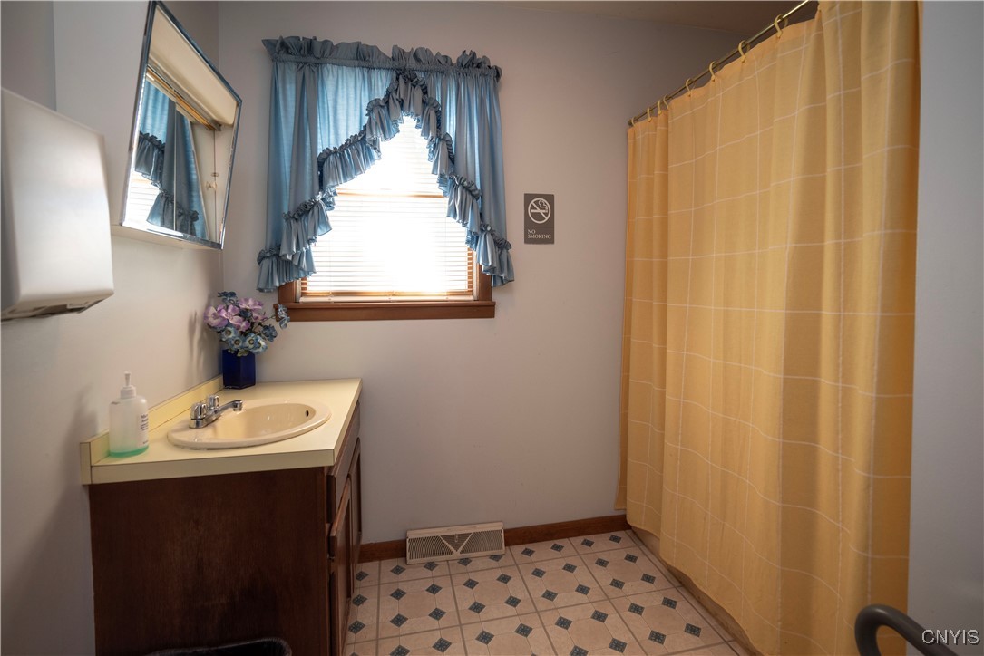624 Black River Boulevard North Rome, NY 13440 - Photo 21 of 50 First Floor Full Bath